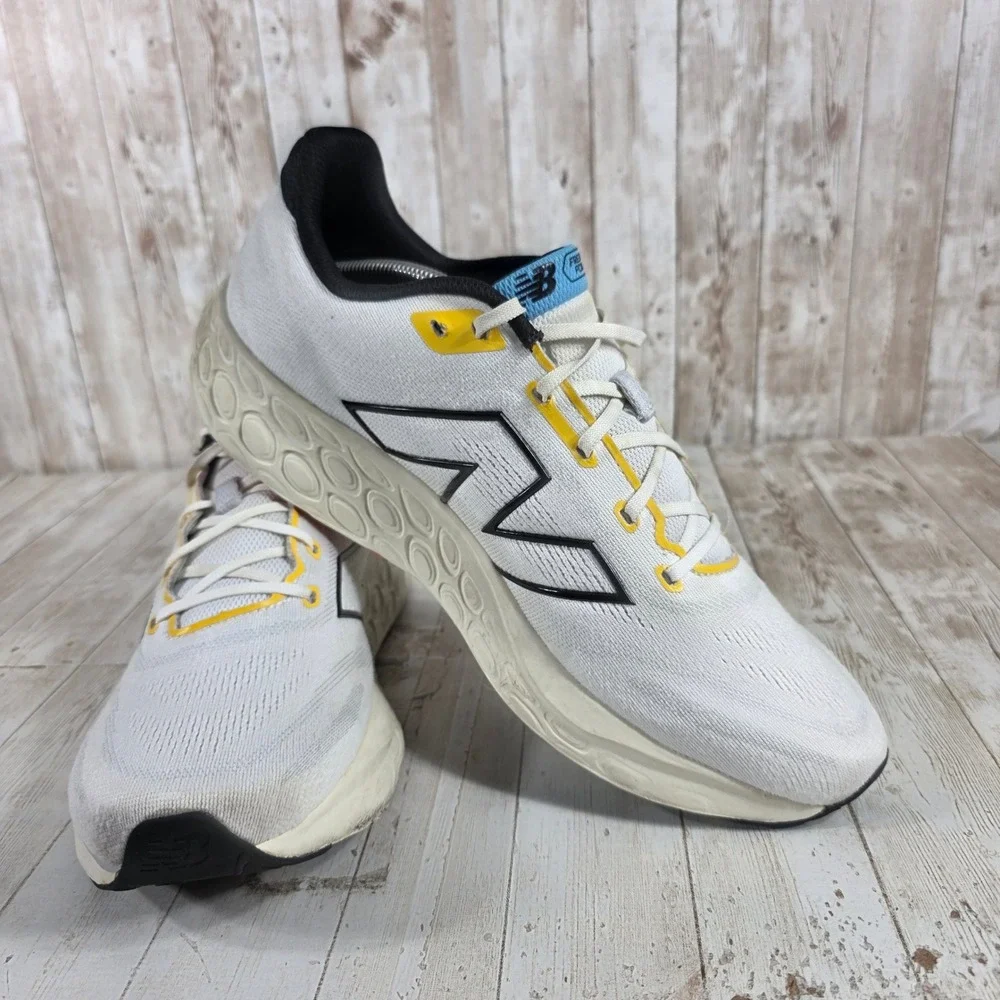 New Balance Fresh Foam 680v8 Mens Running Shoes White Black Yellow Size 13 - Picture 6 of 8